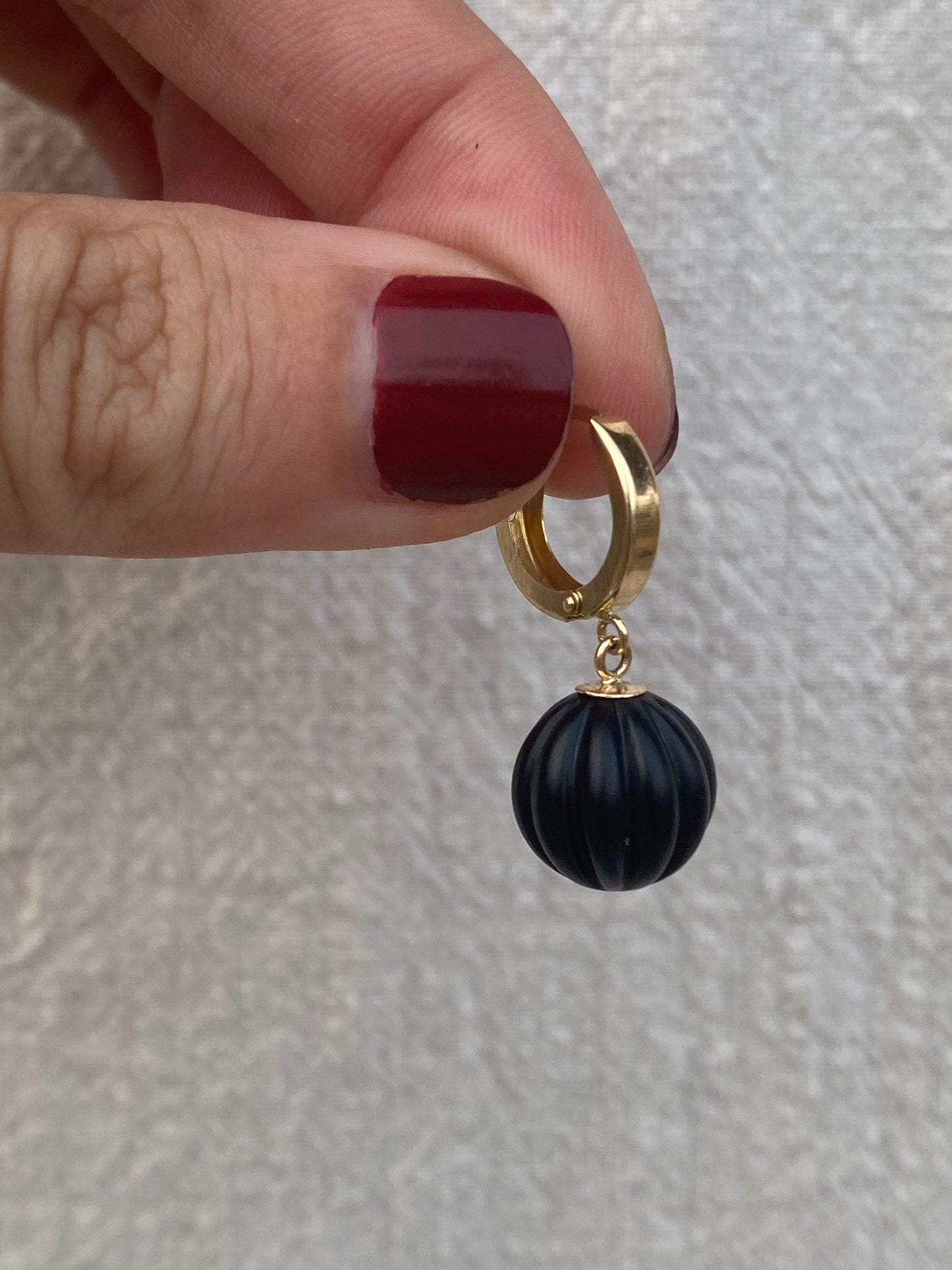 14kt vintage jet drop earrings