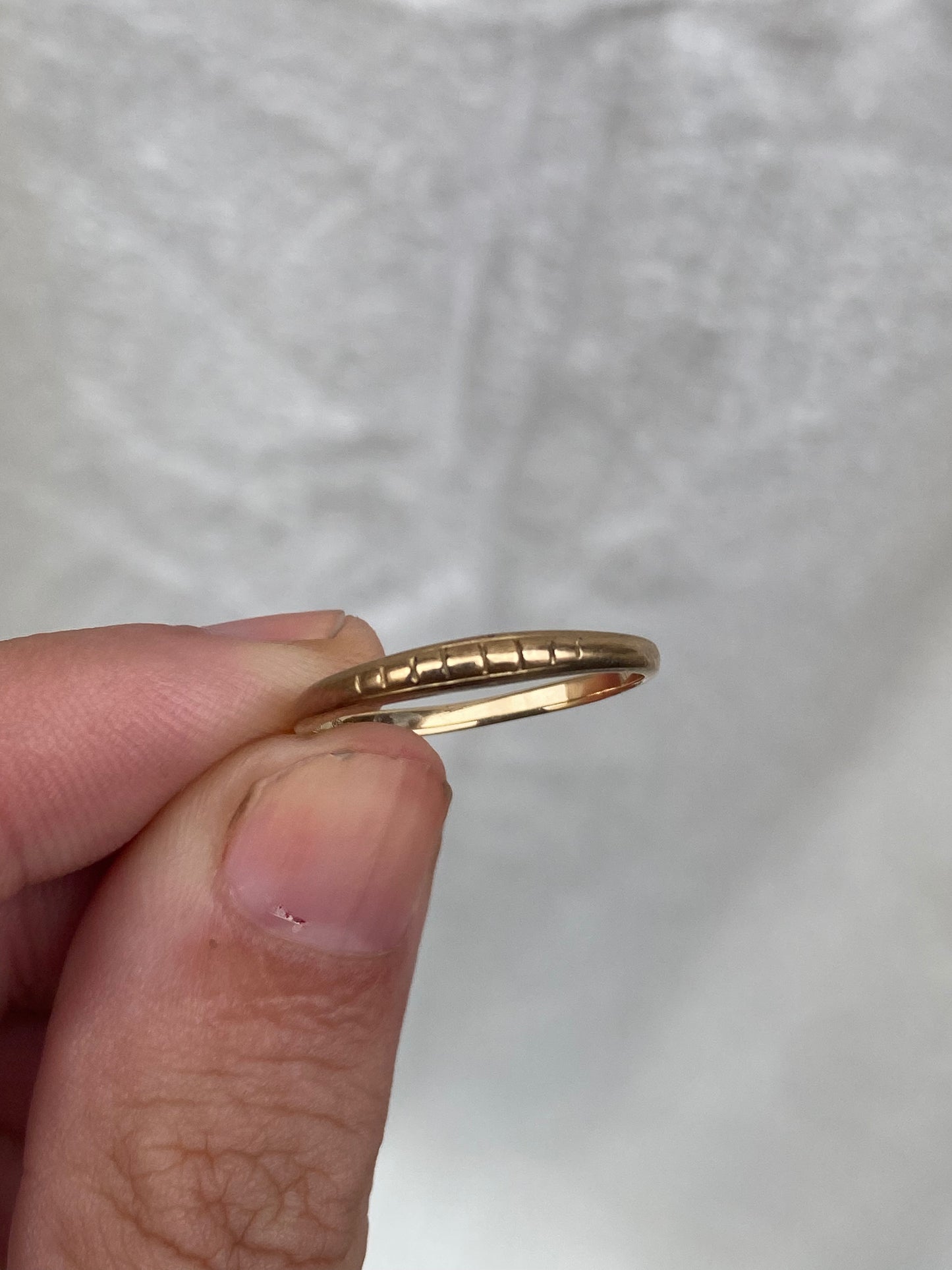 14kt antique band