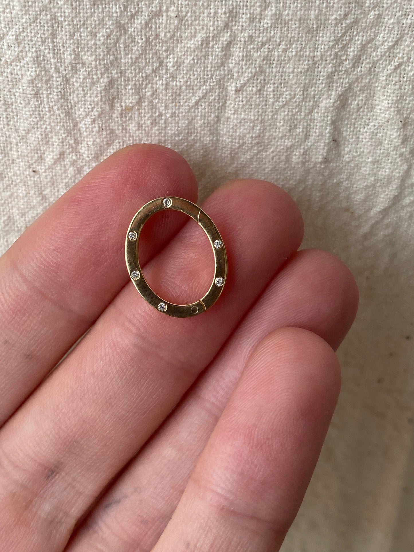 14kt diamond large oval click connector