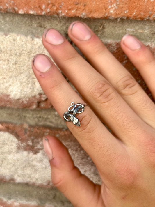 Vintage snake ring