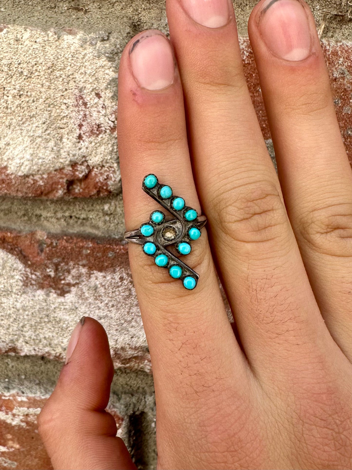 vintage zuni style Native American turquoise ring