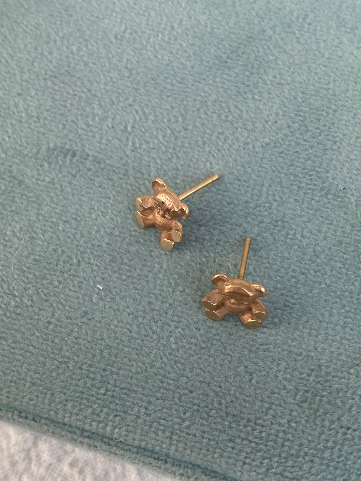 14kt vintage teddy studs