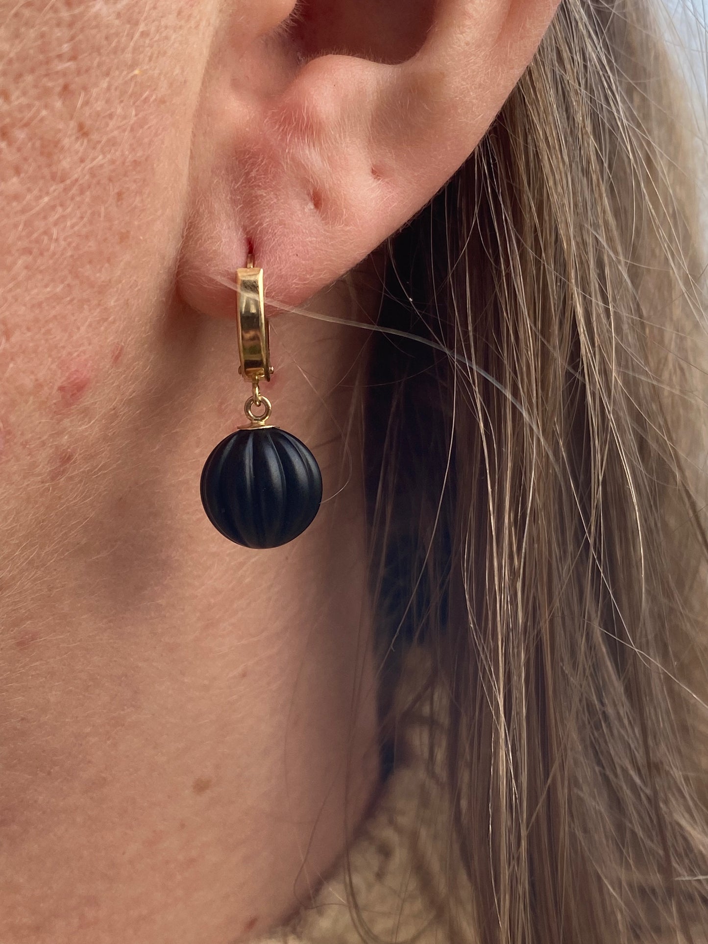14kt vintage jet drop earrings