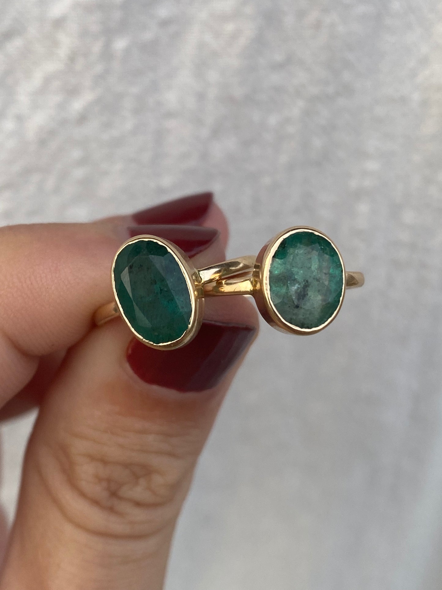 14kt bezeled emerald ring