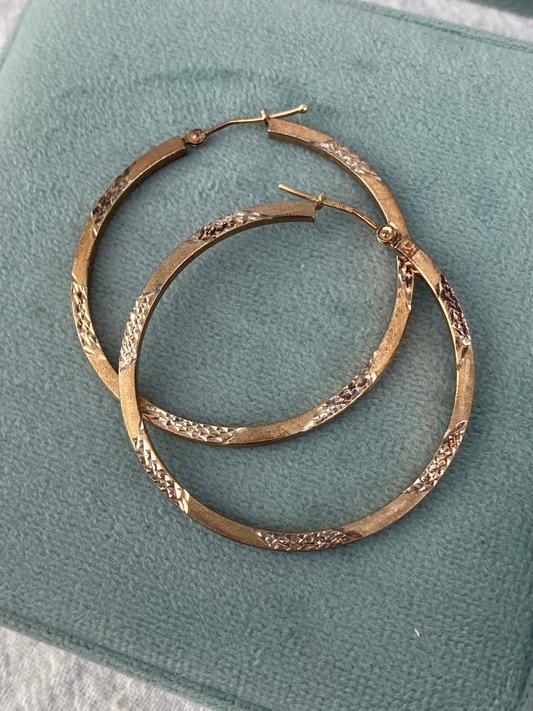 14kt etched hoops