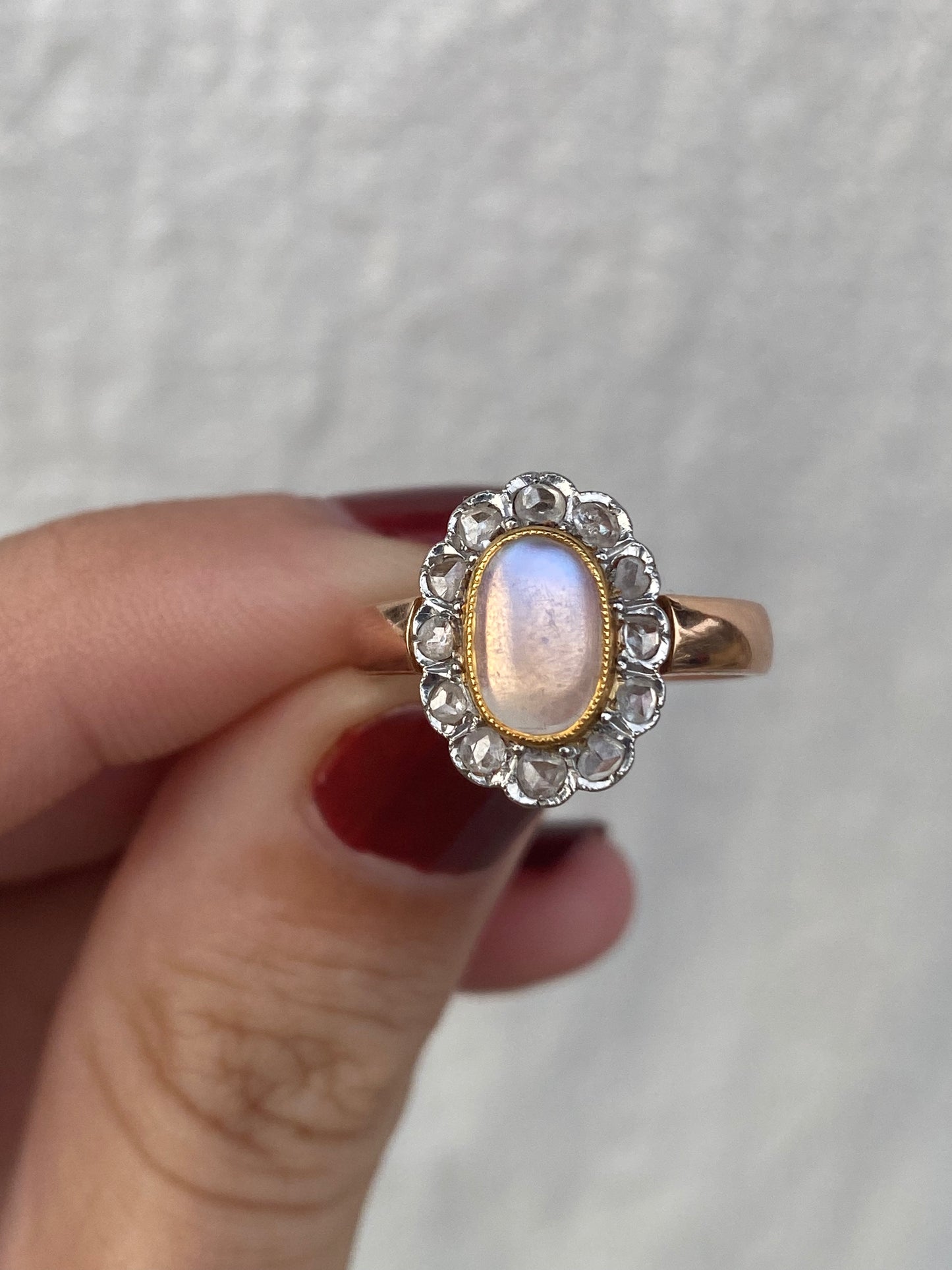18kt antique moonstone & rose cut diamond ring