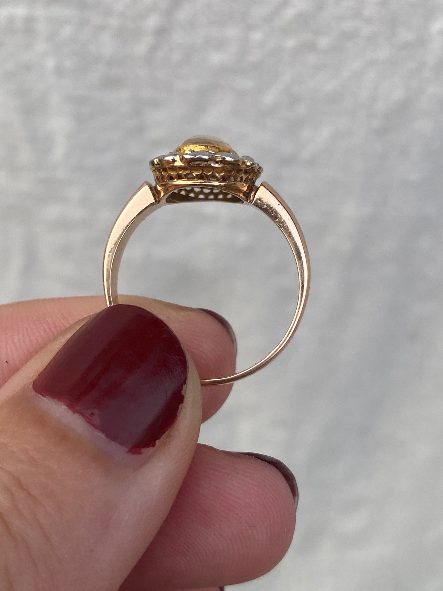 18kt antique moonstone & rose cut diamond ring
