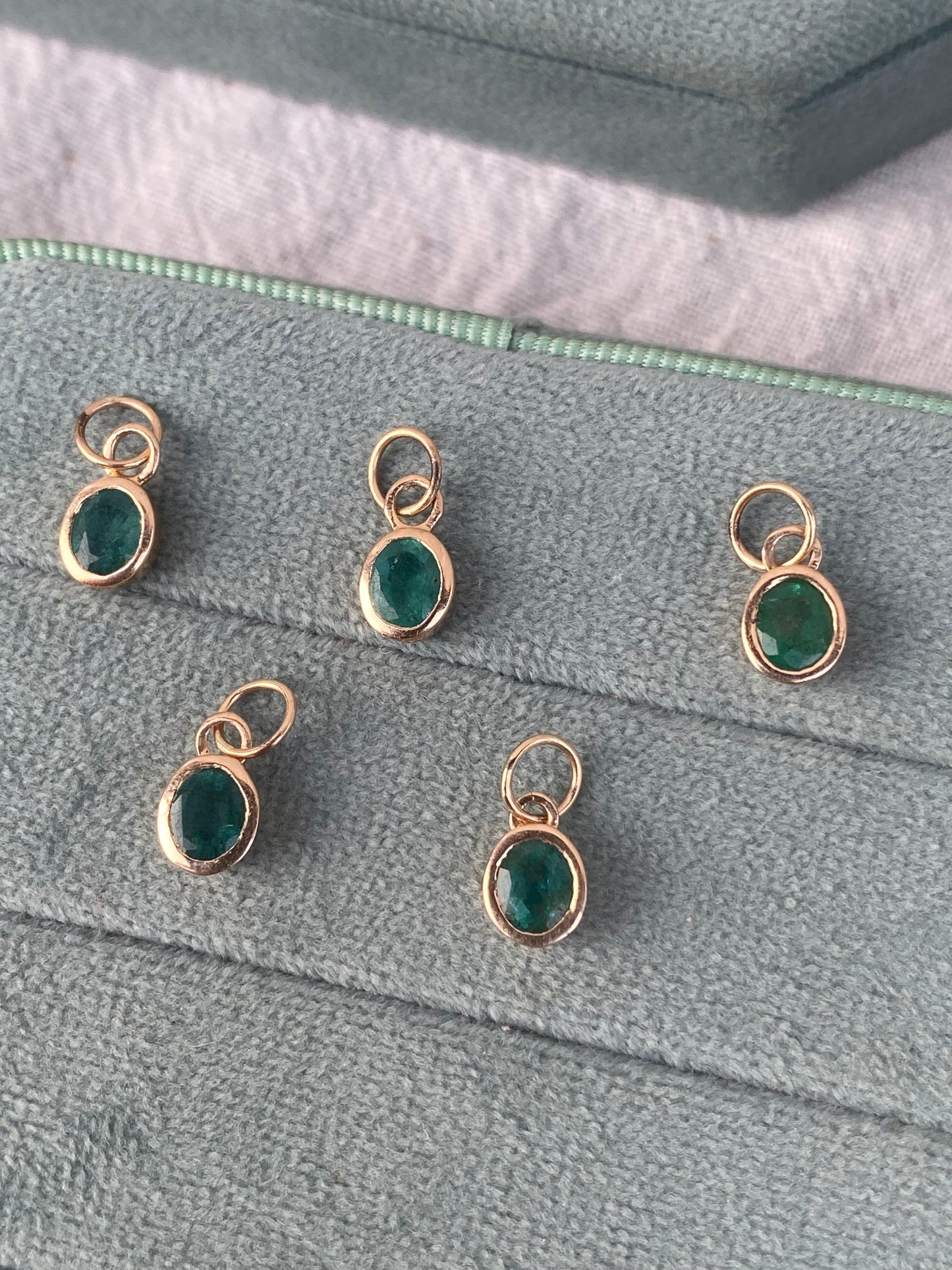 14kt bezeled emerald pendant