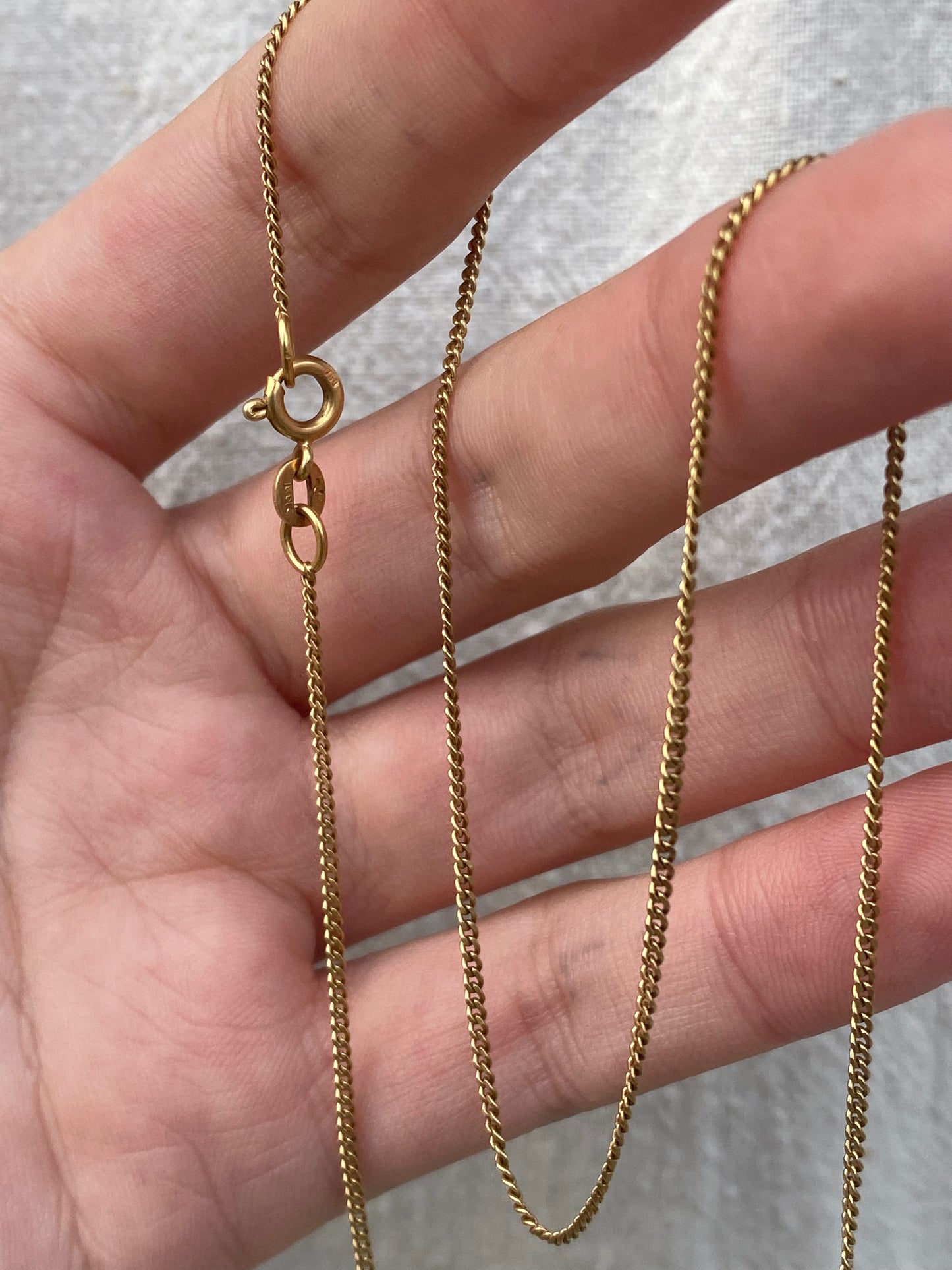 18kt 20" vintage curb chain
