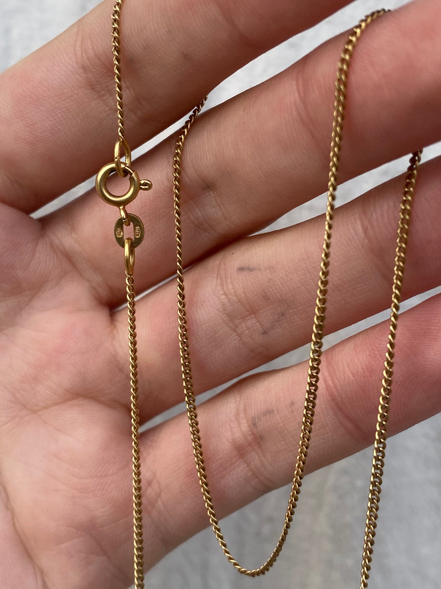 18kt 20" vintage curb chain