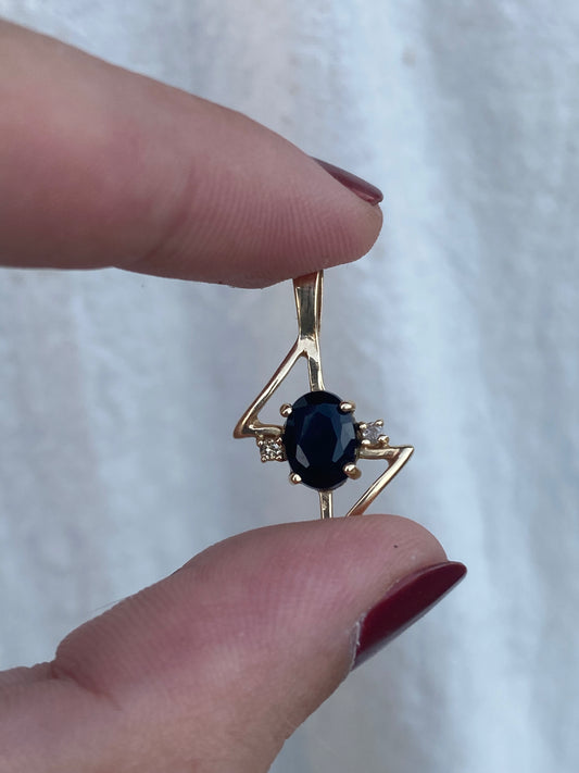 10kt vintage thai sapphire diamond pendant