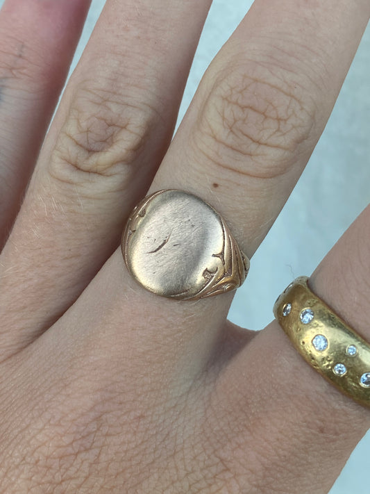 10kt antique signet ring