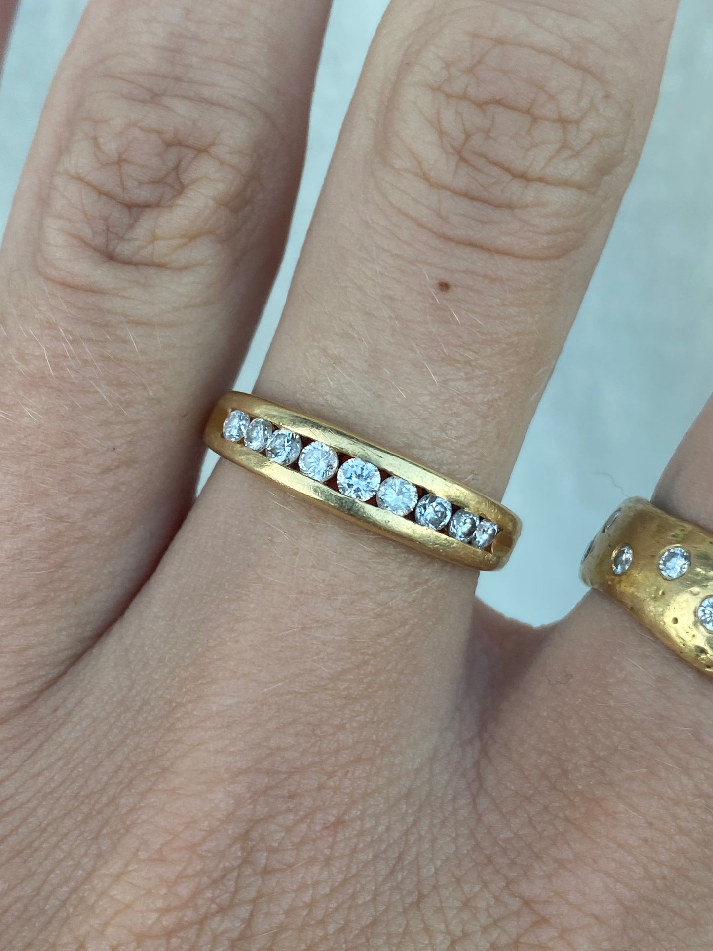 18kt channel set diamond band