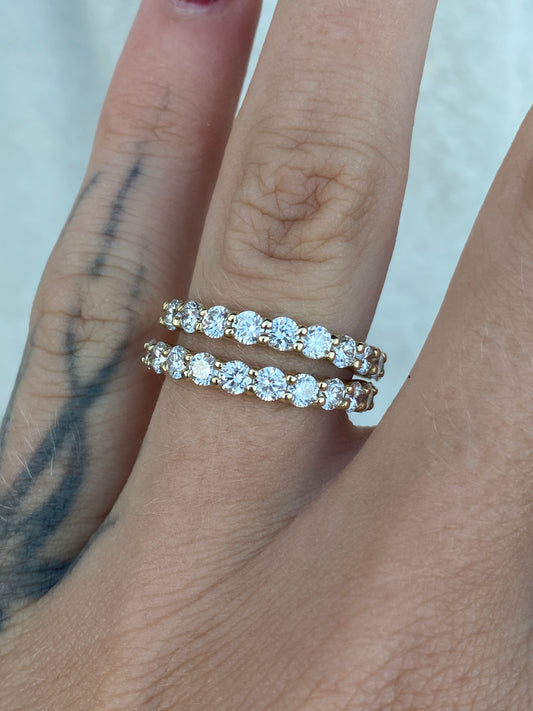 14kt 1.02ctw lab diamond half eternity ring