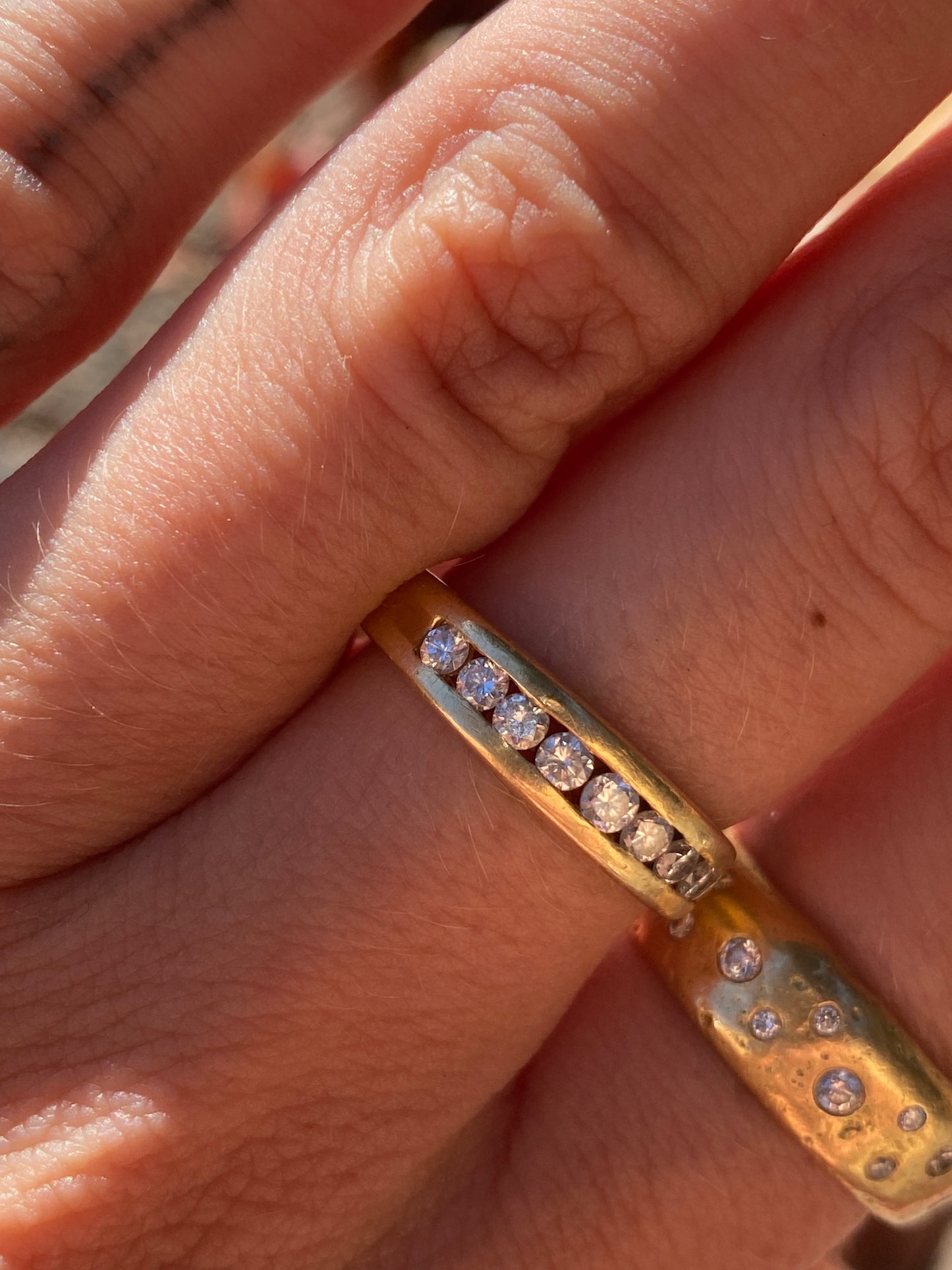 18kt channel set diamond band