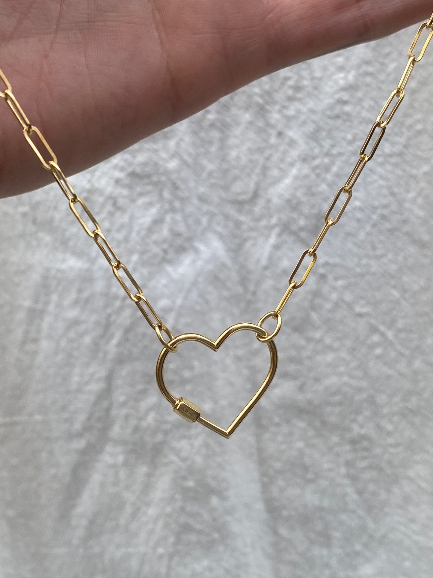 14kt 17.5" paperclip chain with heart carabiner