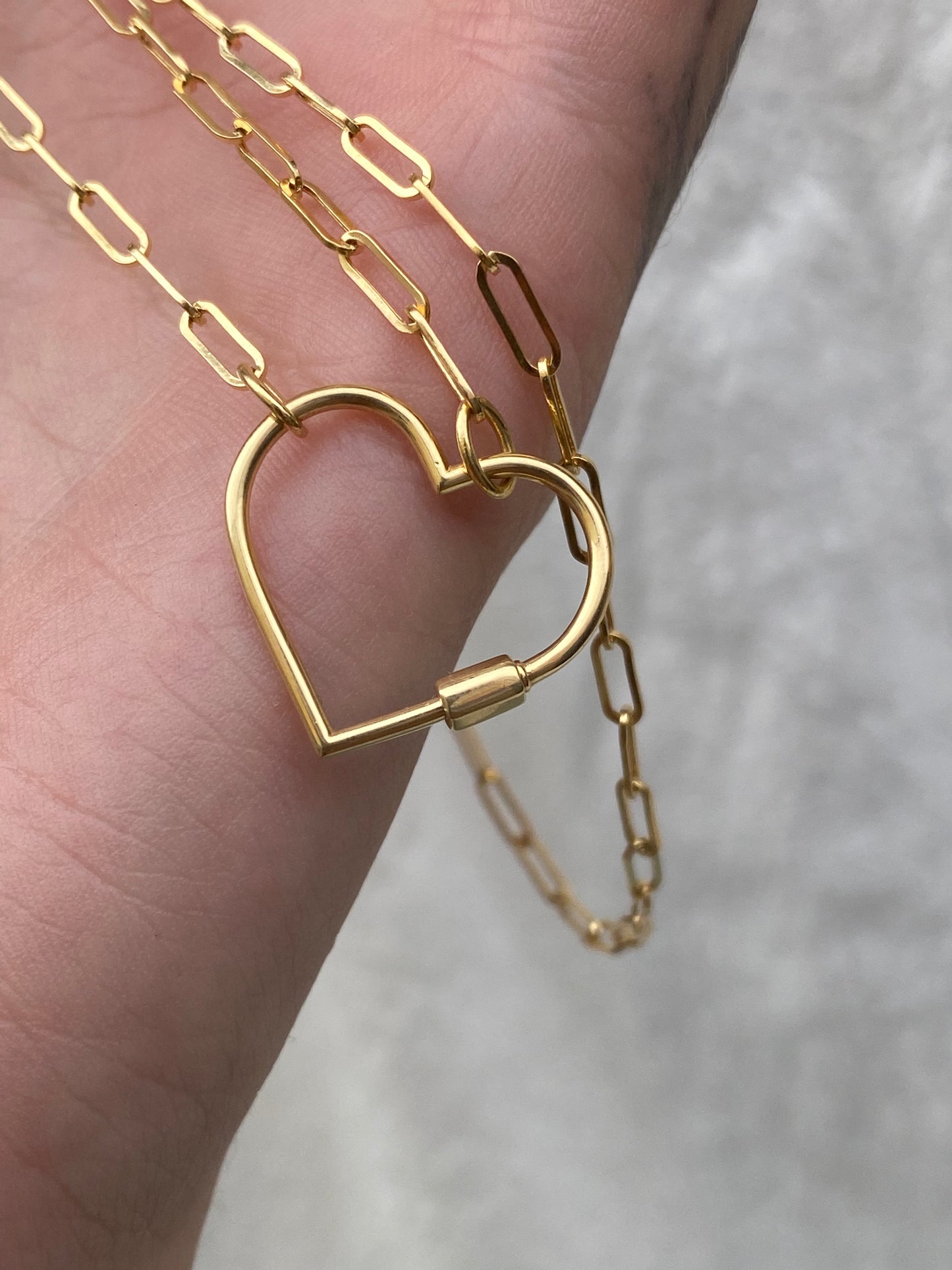 14kt 17.5" paperclip chain with heart carabiner
