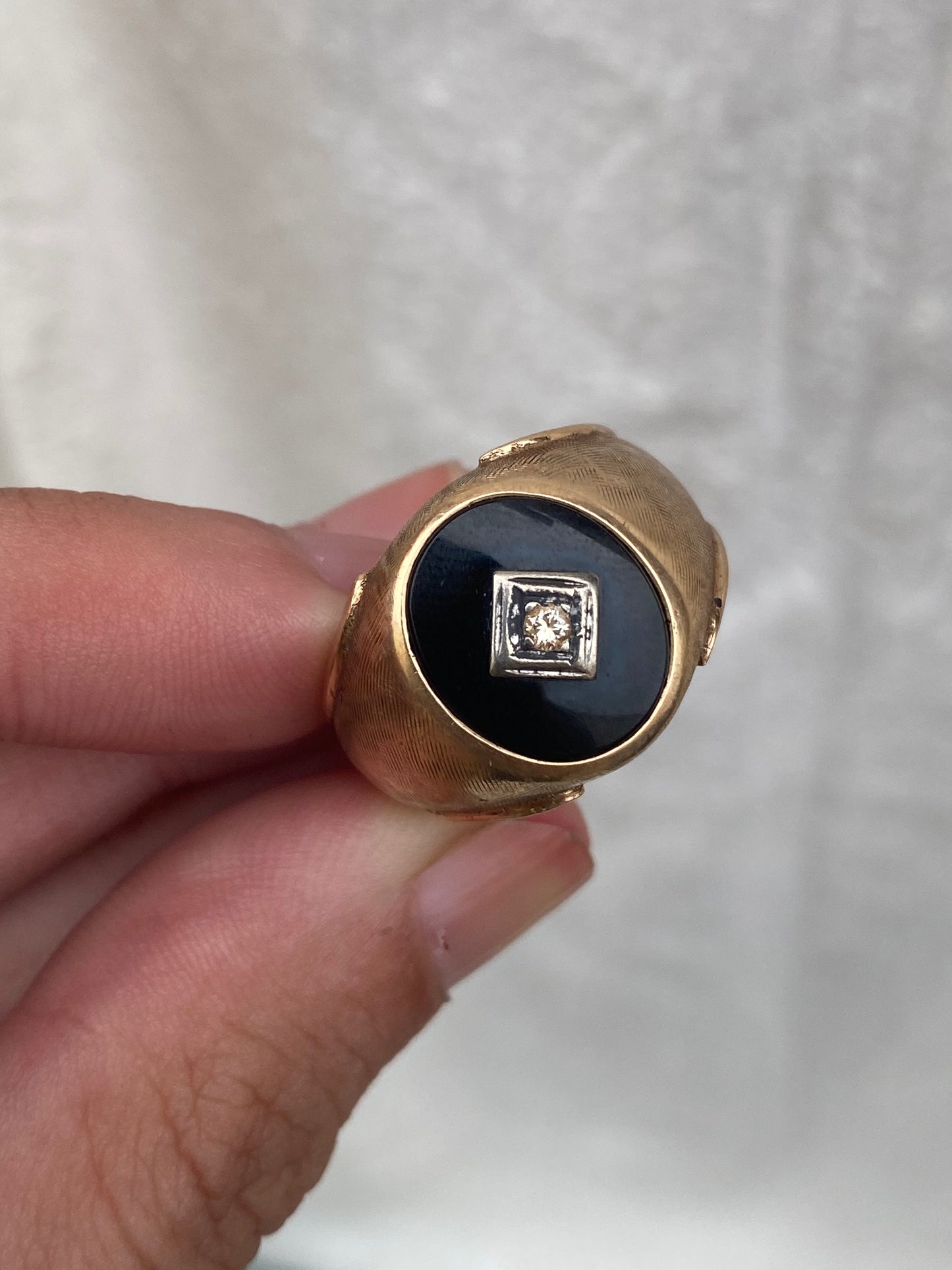 10kt vintage diamond onyx signet