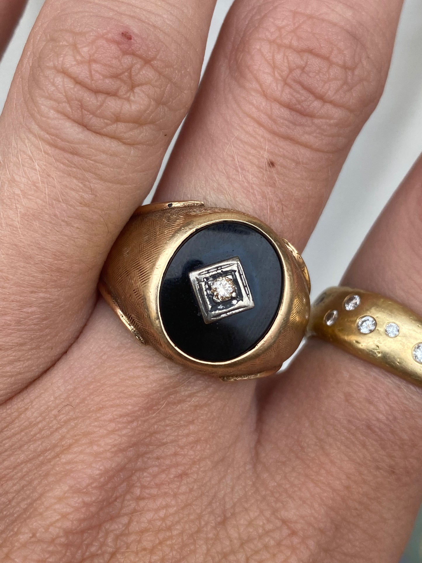 10kt vintage diamond onyx signet