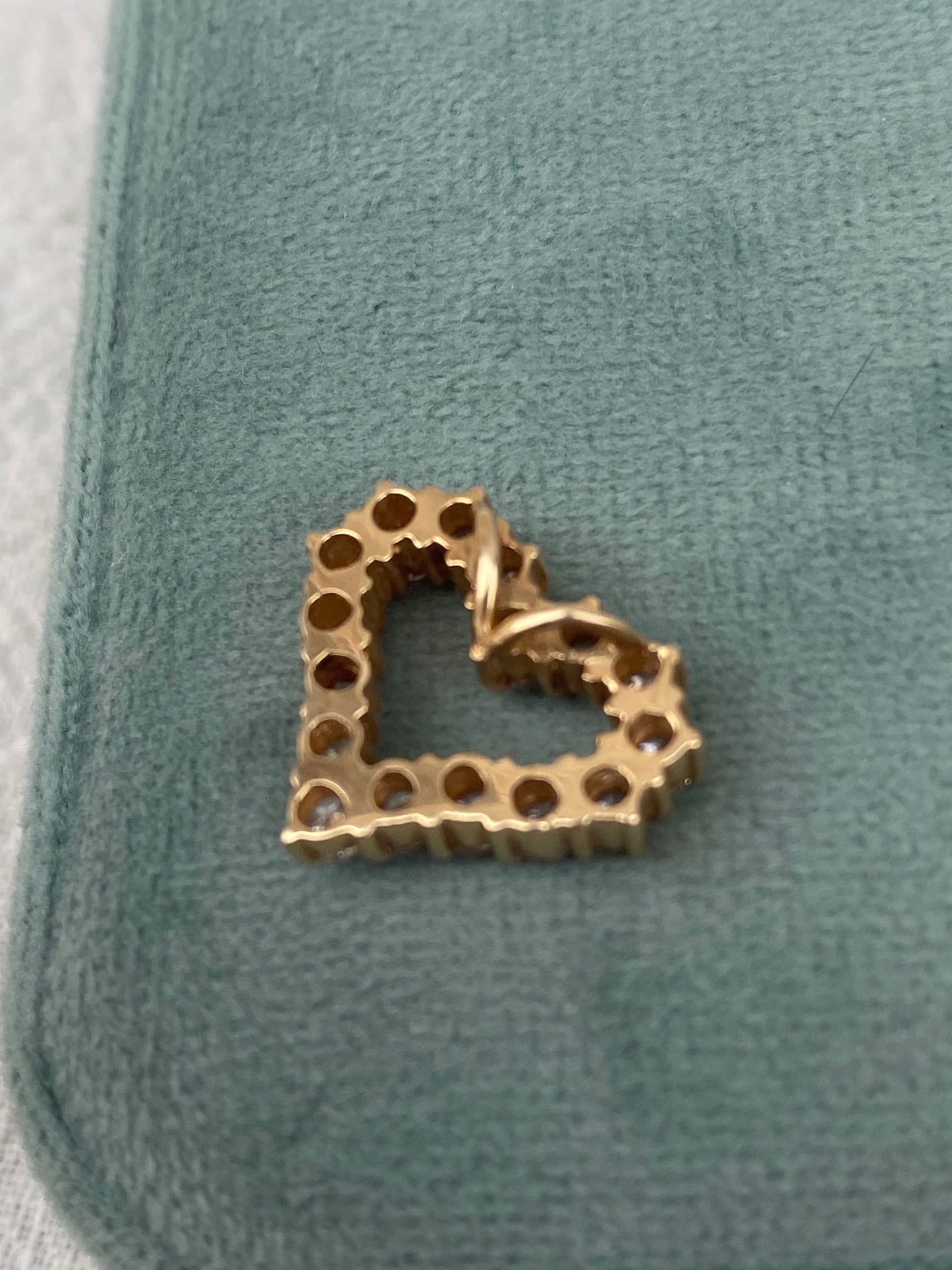 14kt vintage diamond heart