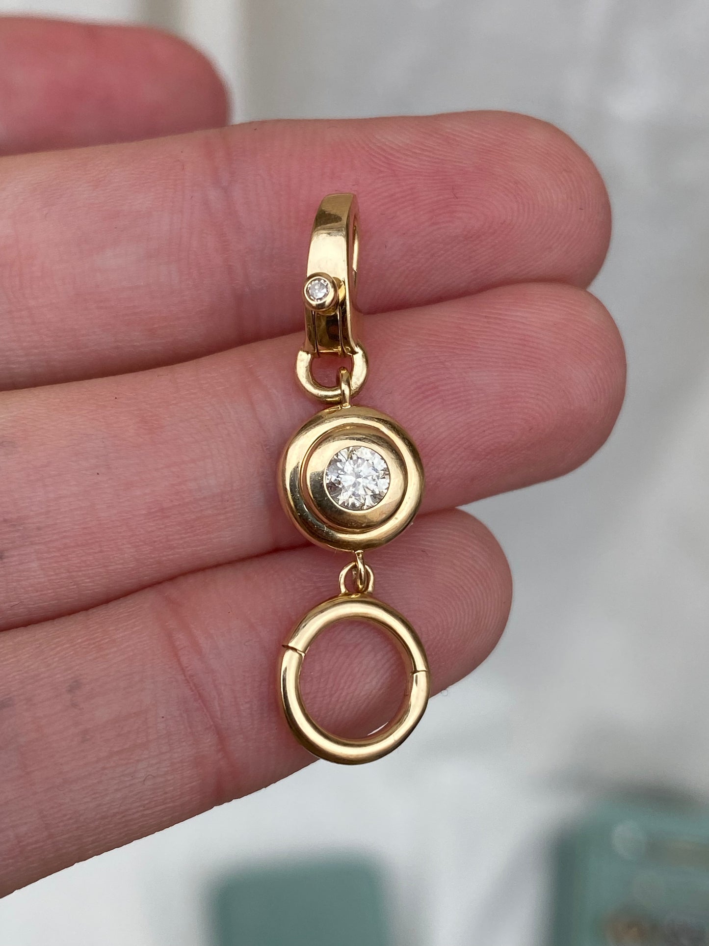 14kt diamond bezel clasp & extender