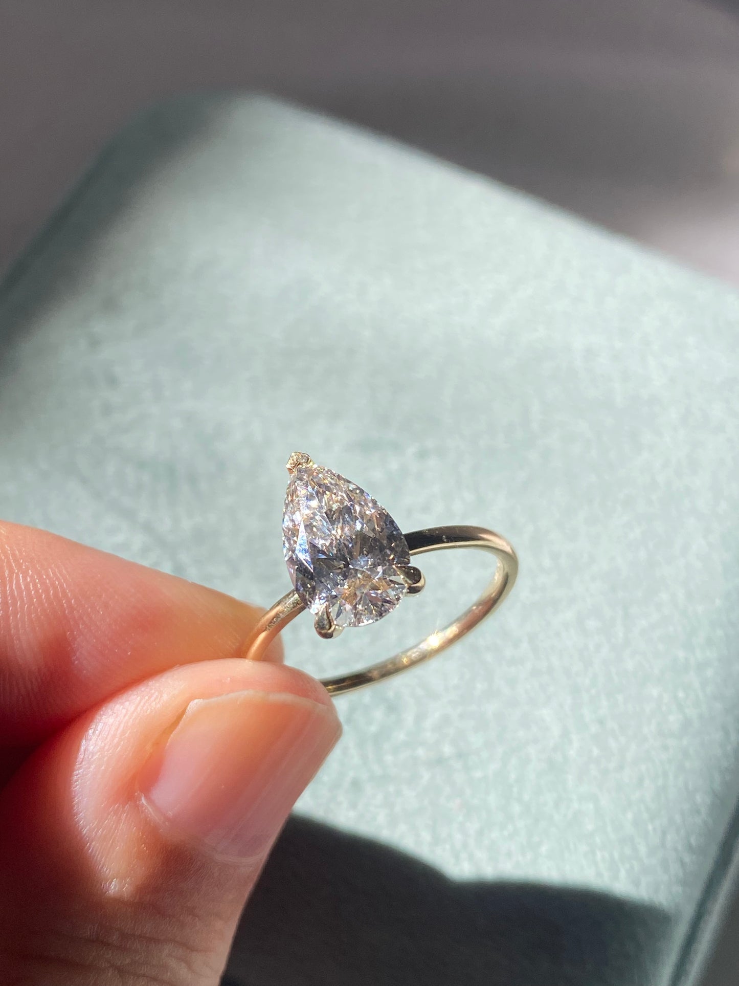 14kt 2.09ctw pear cut lab diamond ring