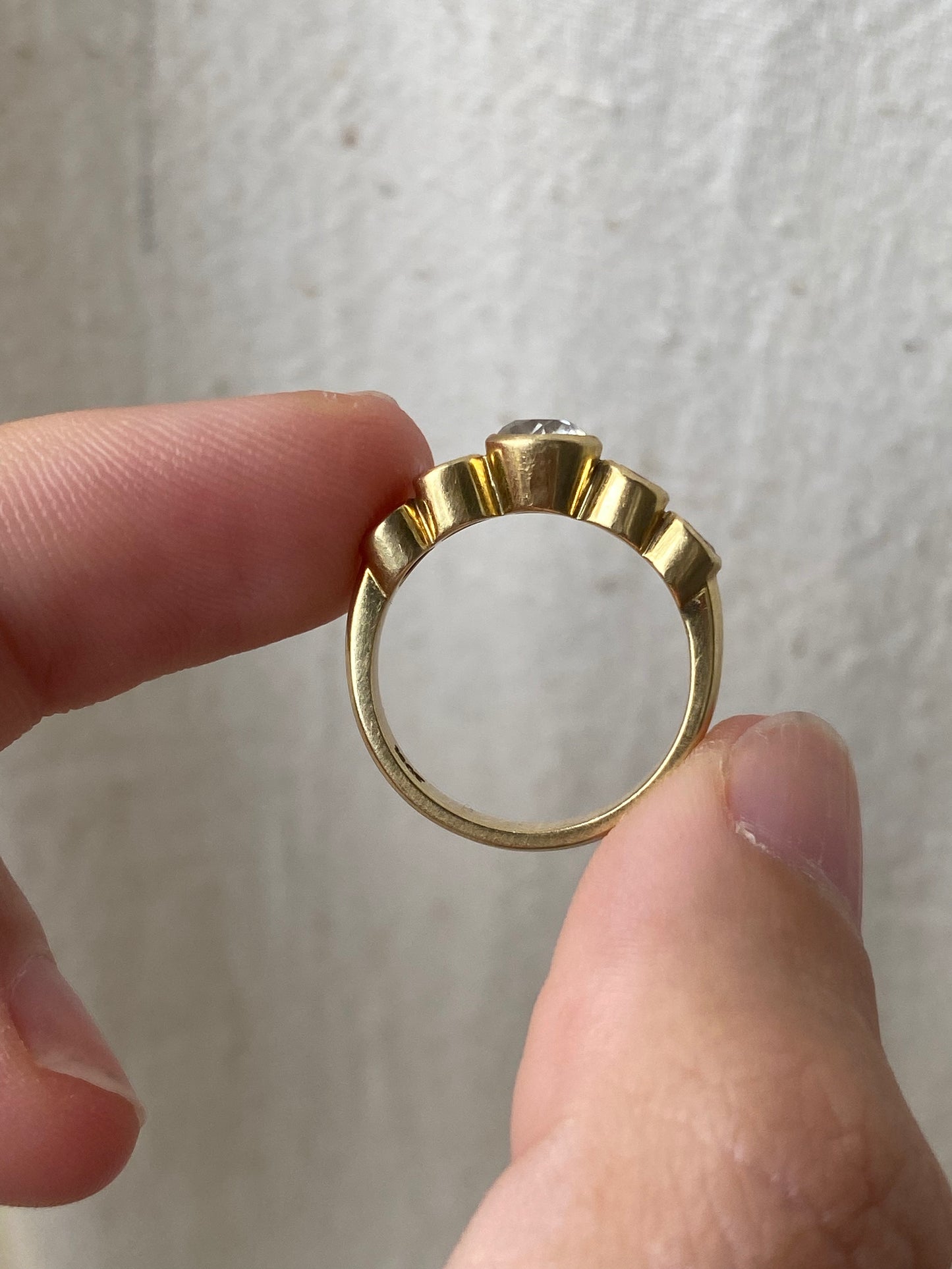 18kt 1.19ctw old & modern cut multi-diamond ring
