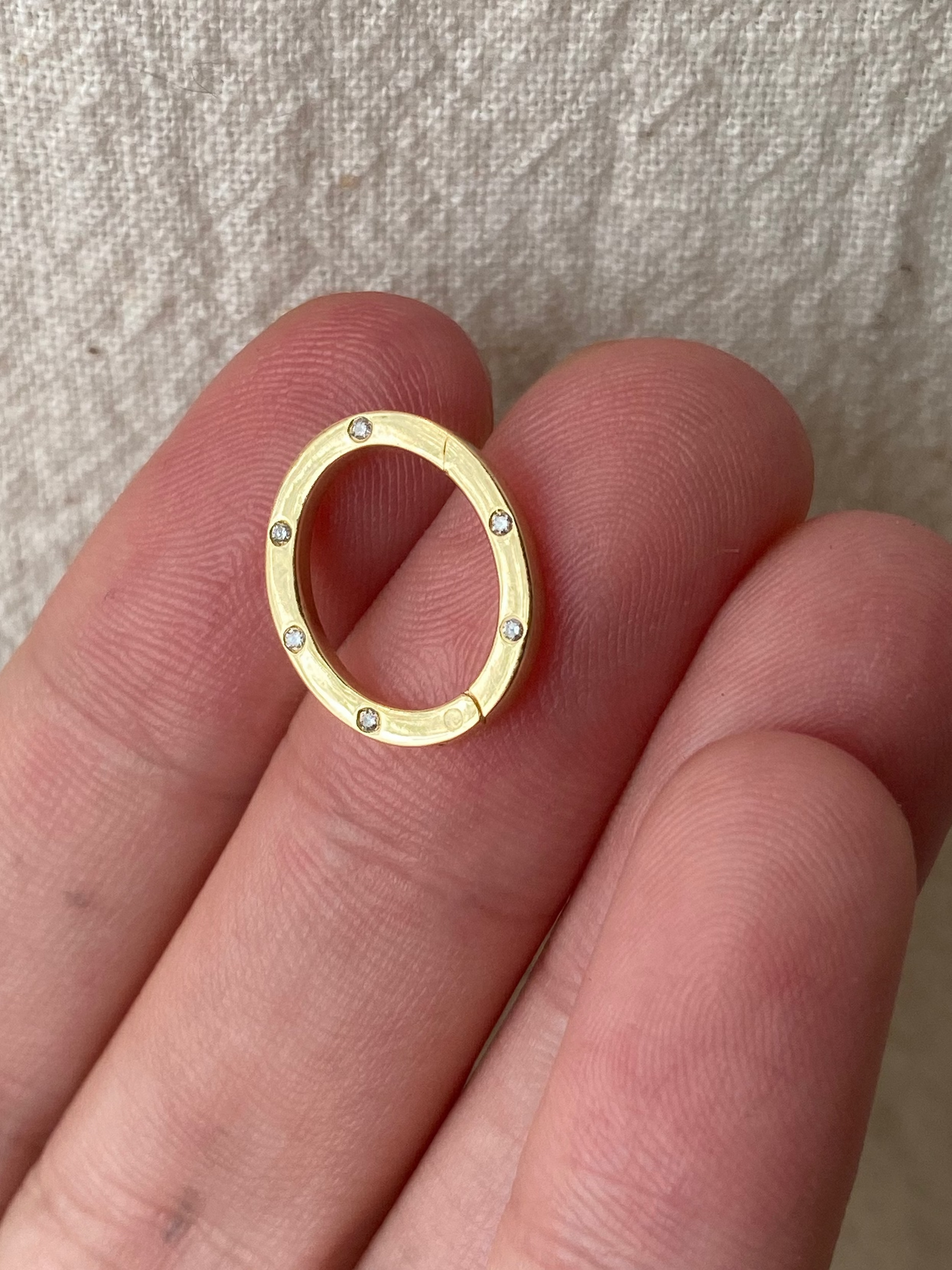14kt diamond large oval click connector