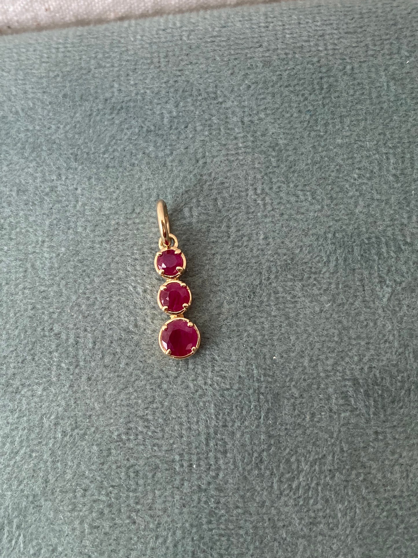 14kt ruby tri drop pendant