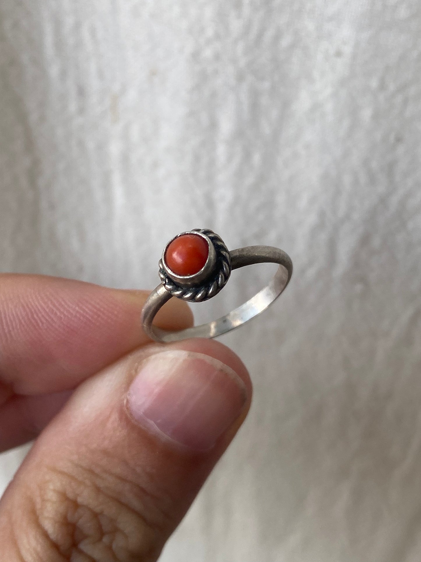 925 vintatge coral ring