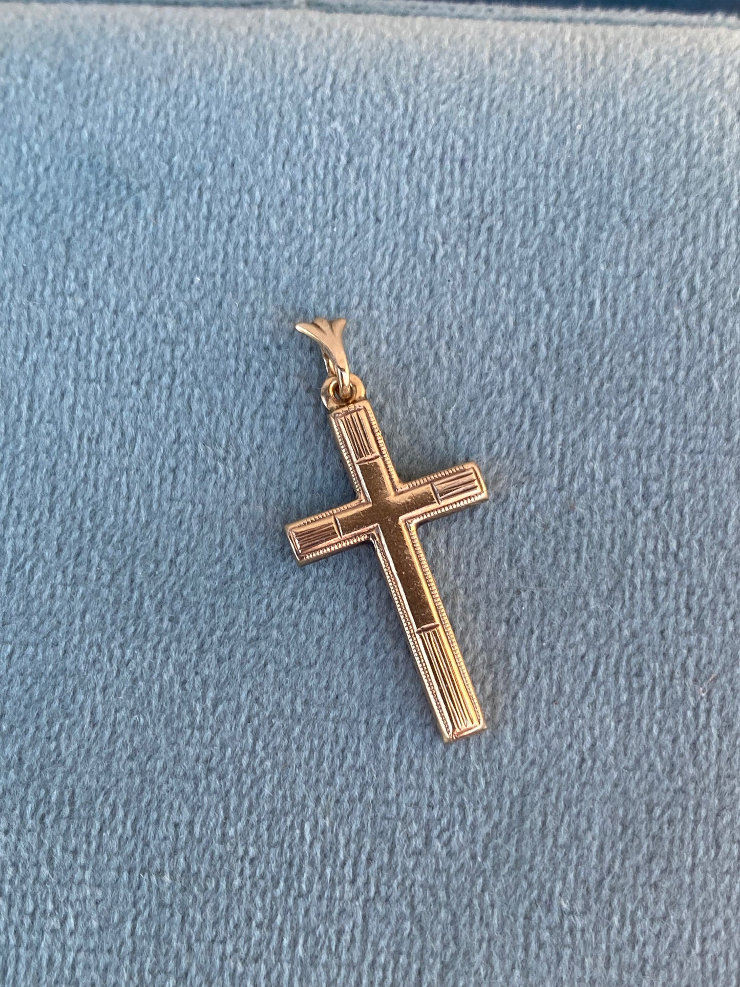 10kt vintage cross