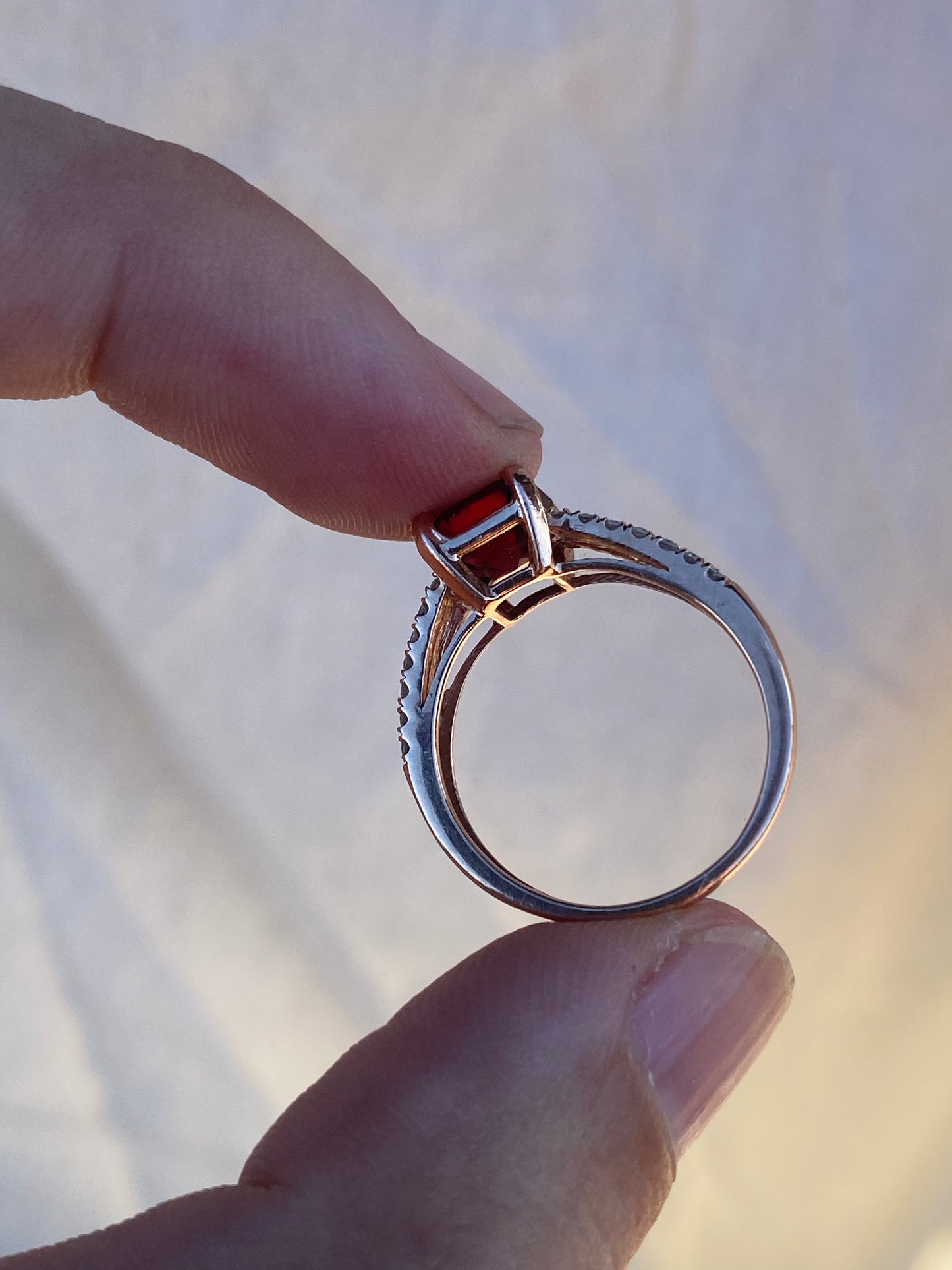 14kt rose gold garnet diamond ring