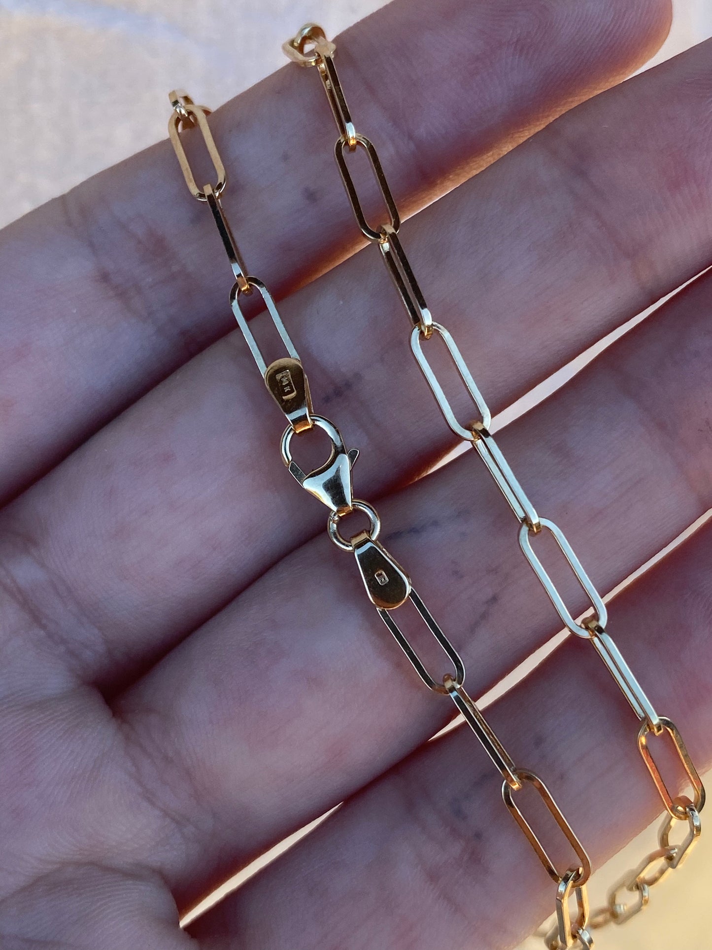 14kt 18" paperclip chain necklace