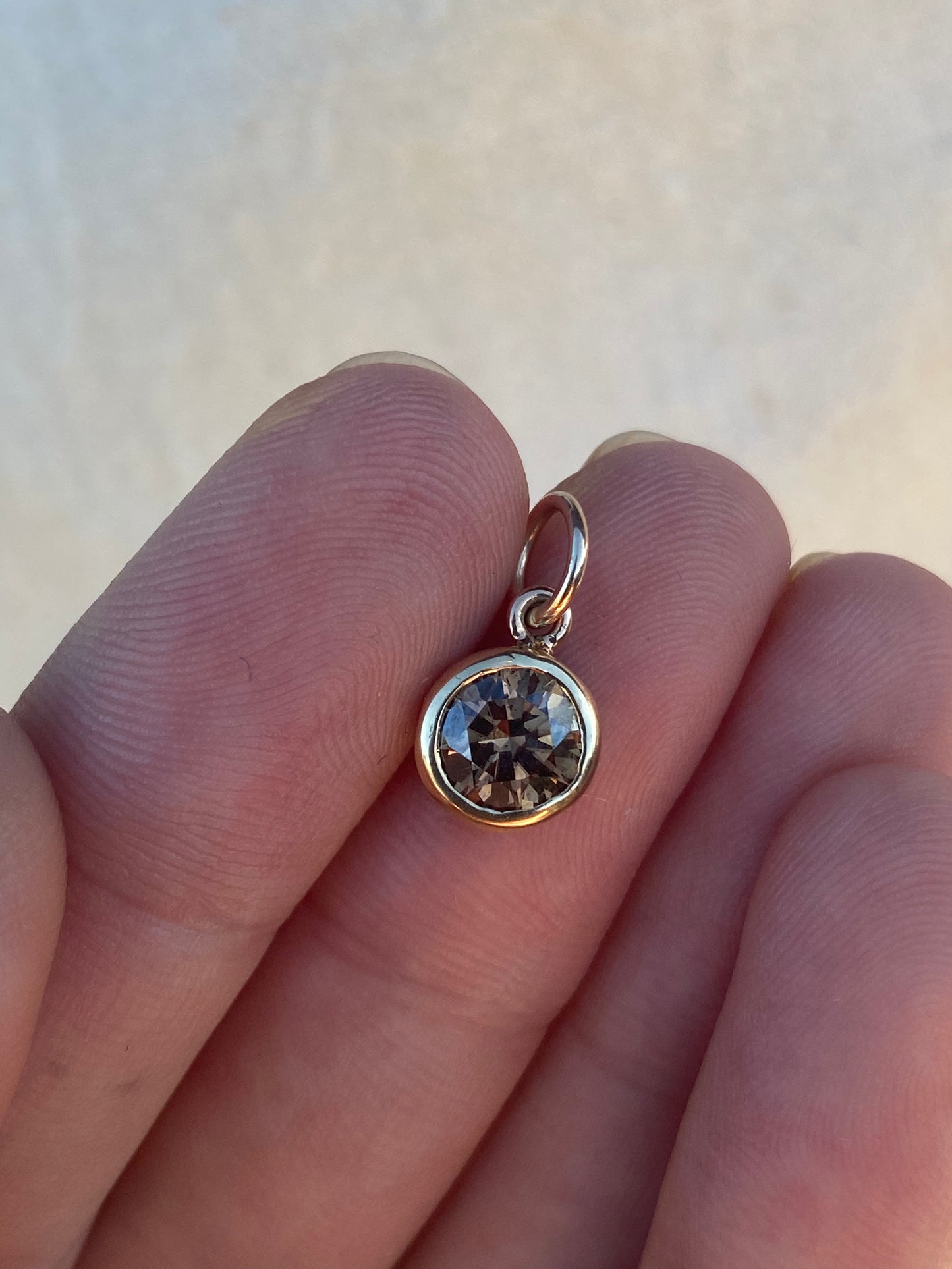 14kt congac bezel diamond pendant