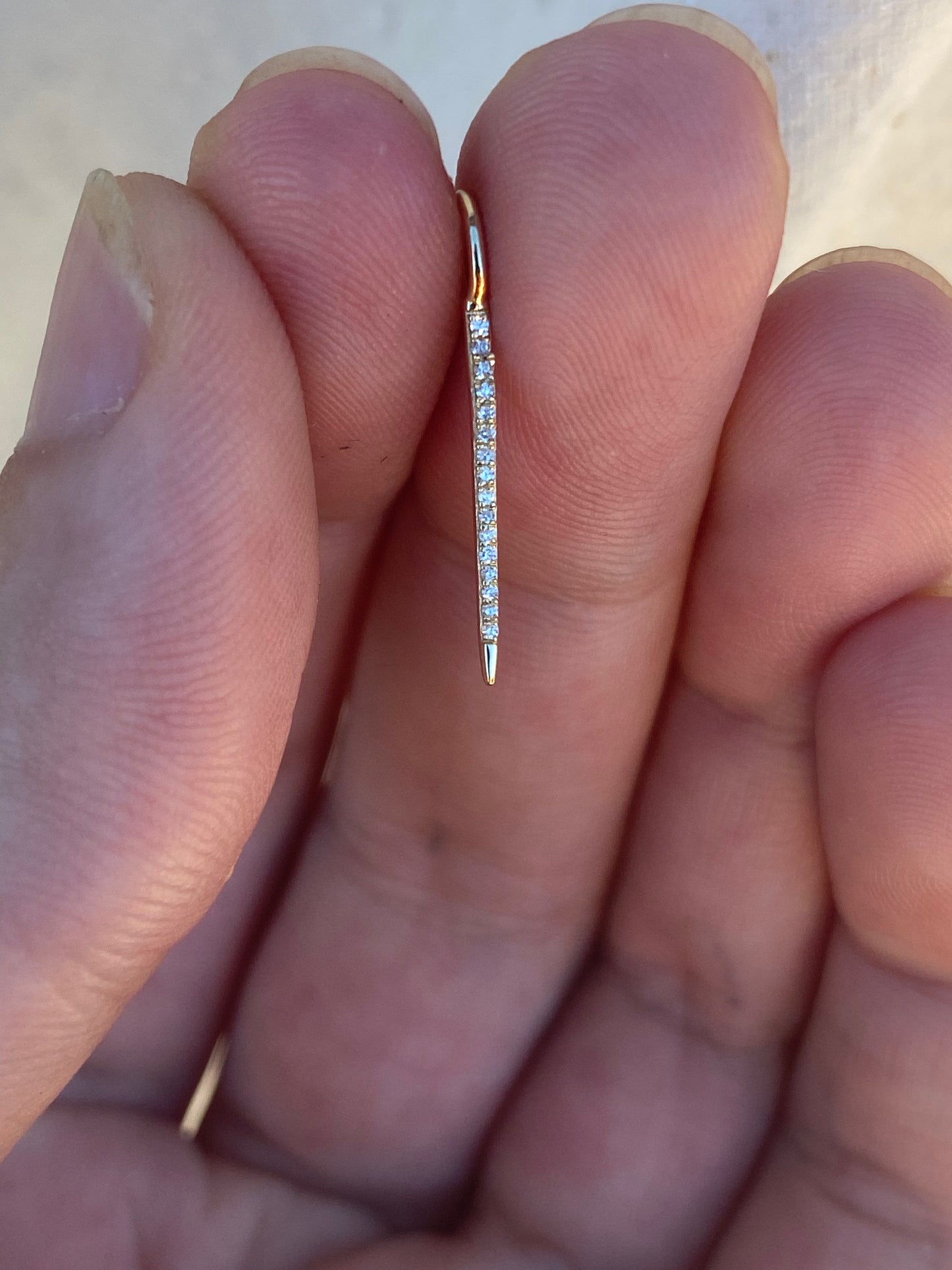 14kt diamond spike