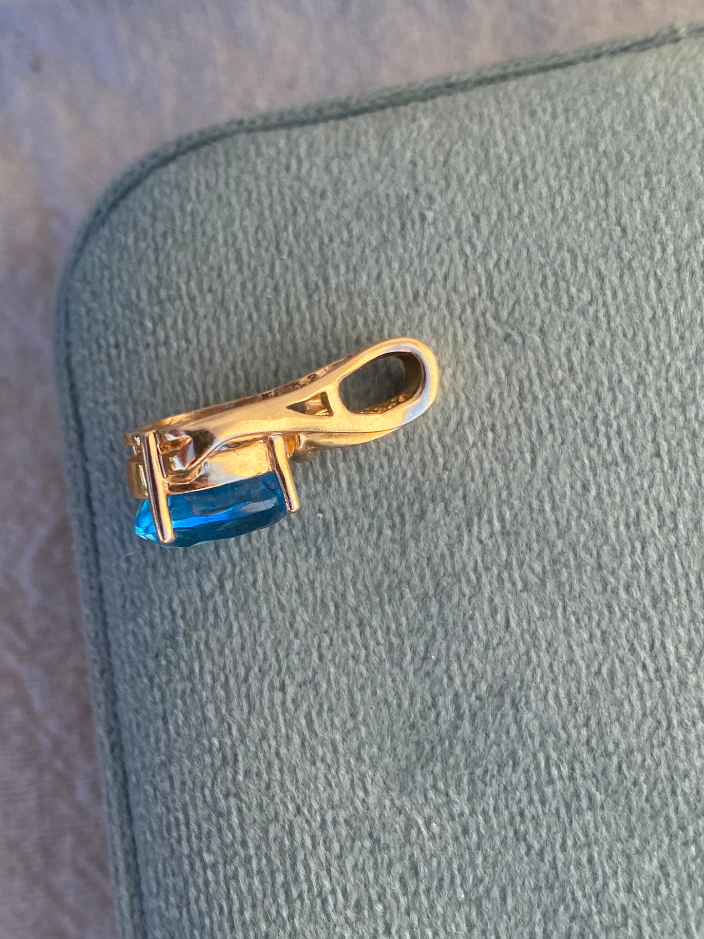 14kt vintage topaz diamond pendant