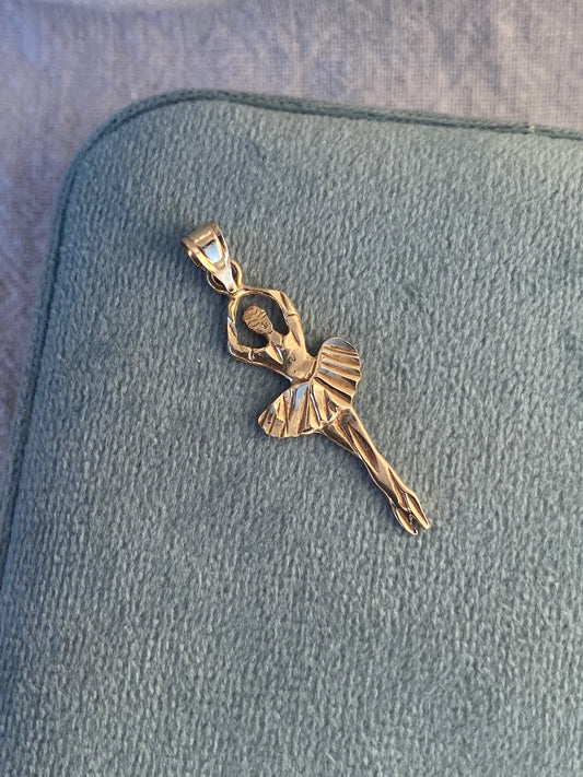 14kt vintage ballerina