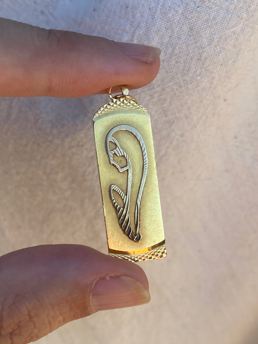 18kt vintage mary pendant
