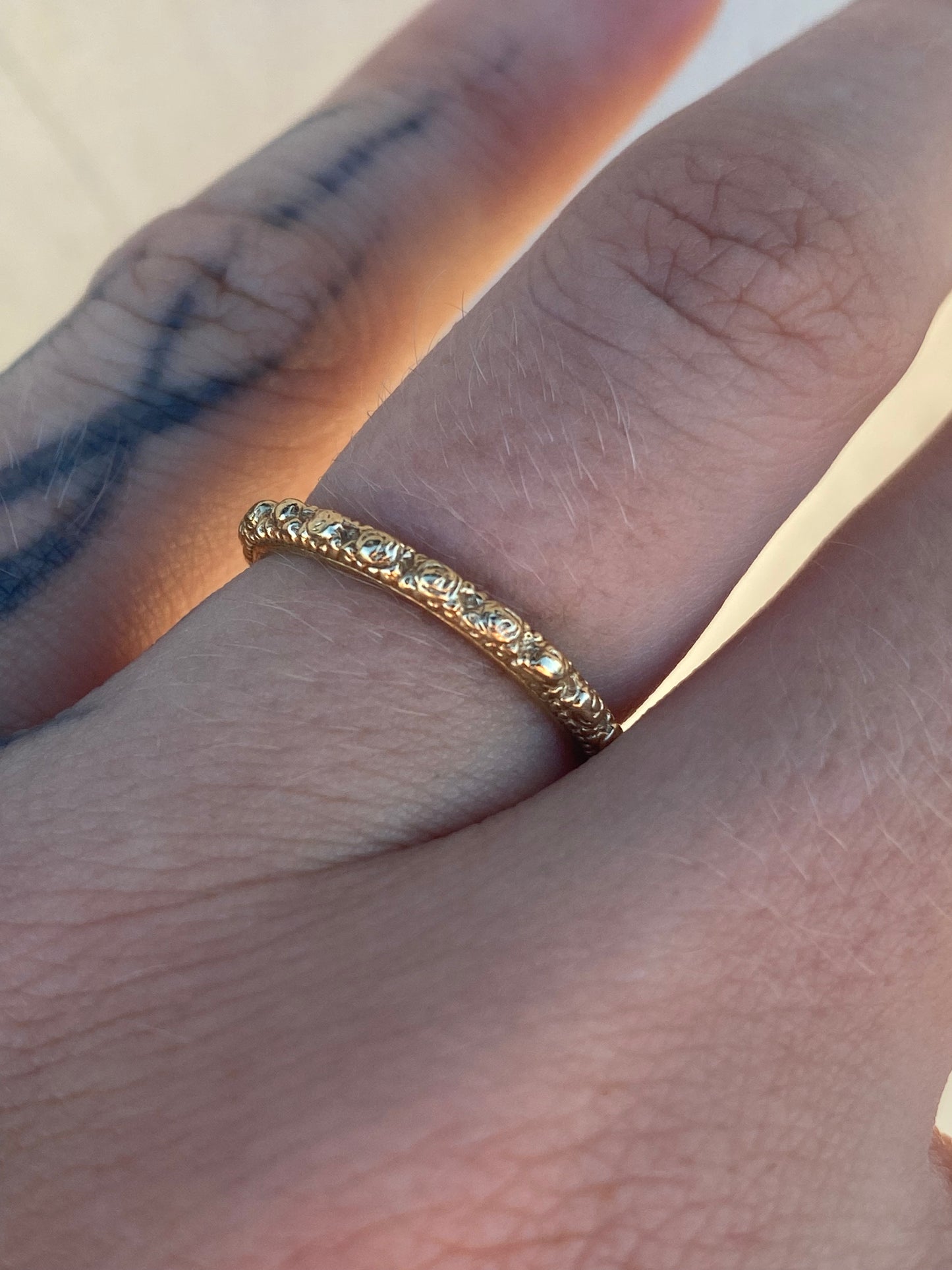 14kt floral eternity band