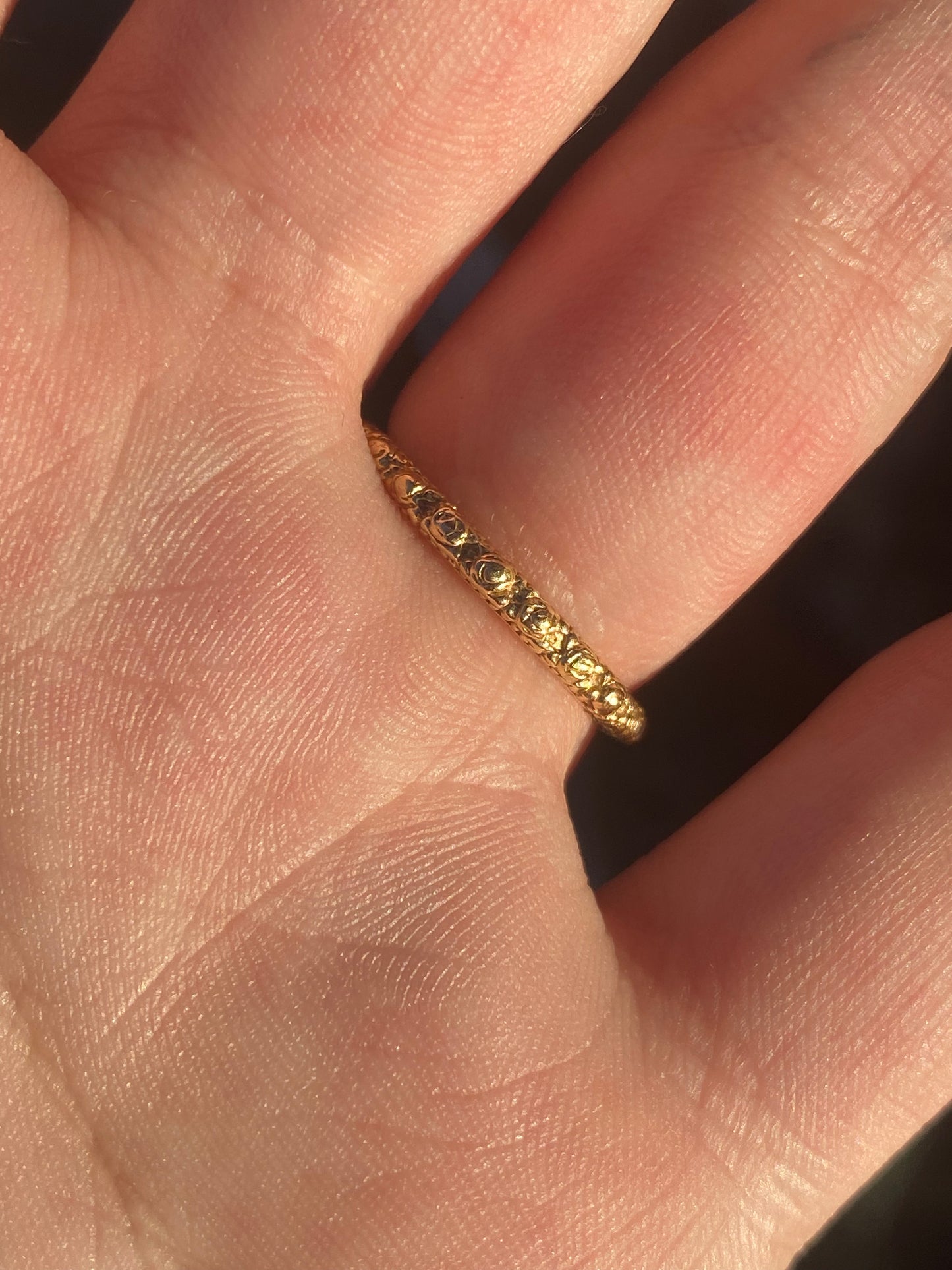 14kt floral eternity band