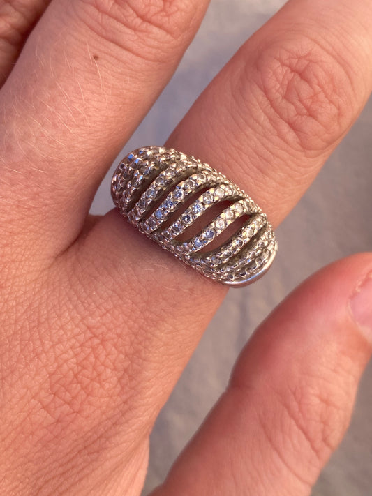 14kt diamond vintage ring