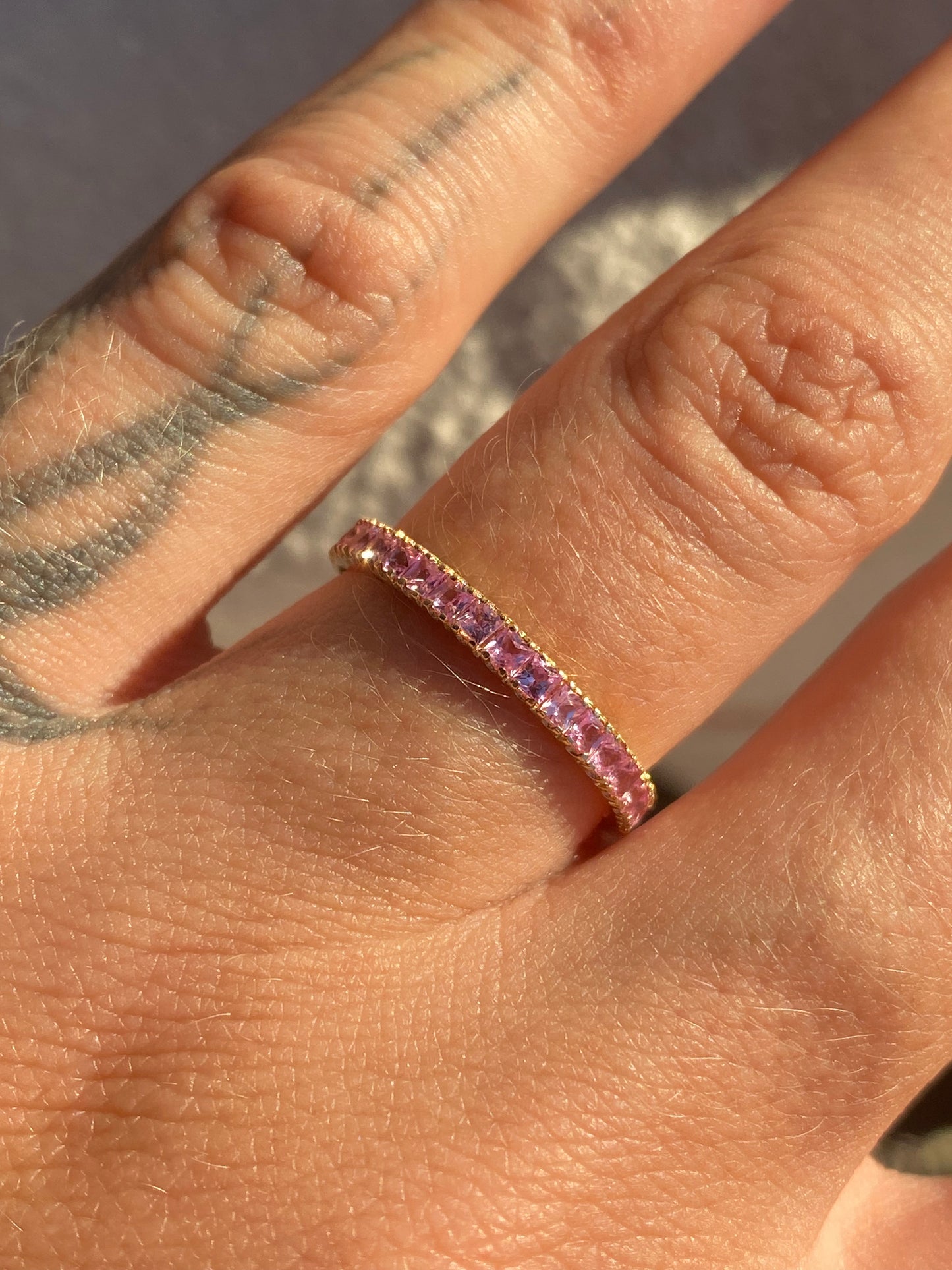14kt pink sapphire band