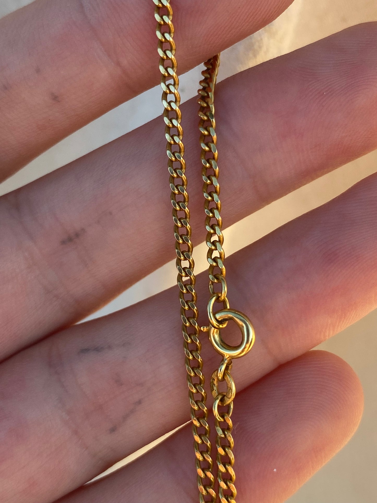 18kt 24" vintage curb chain