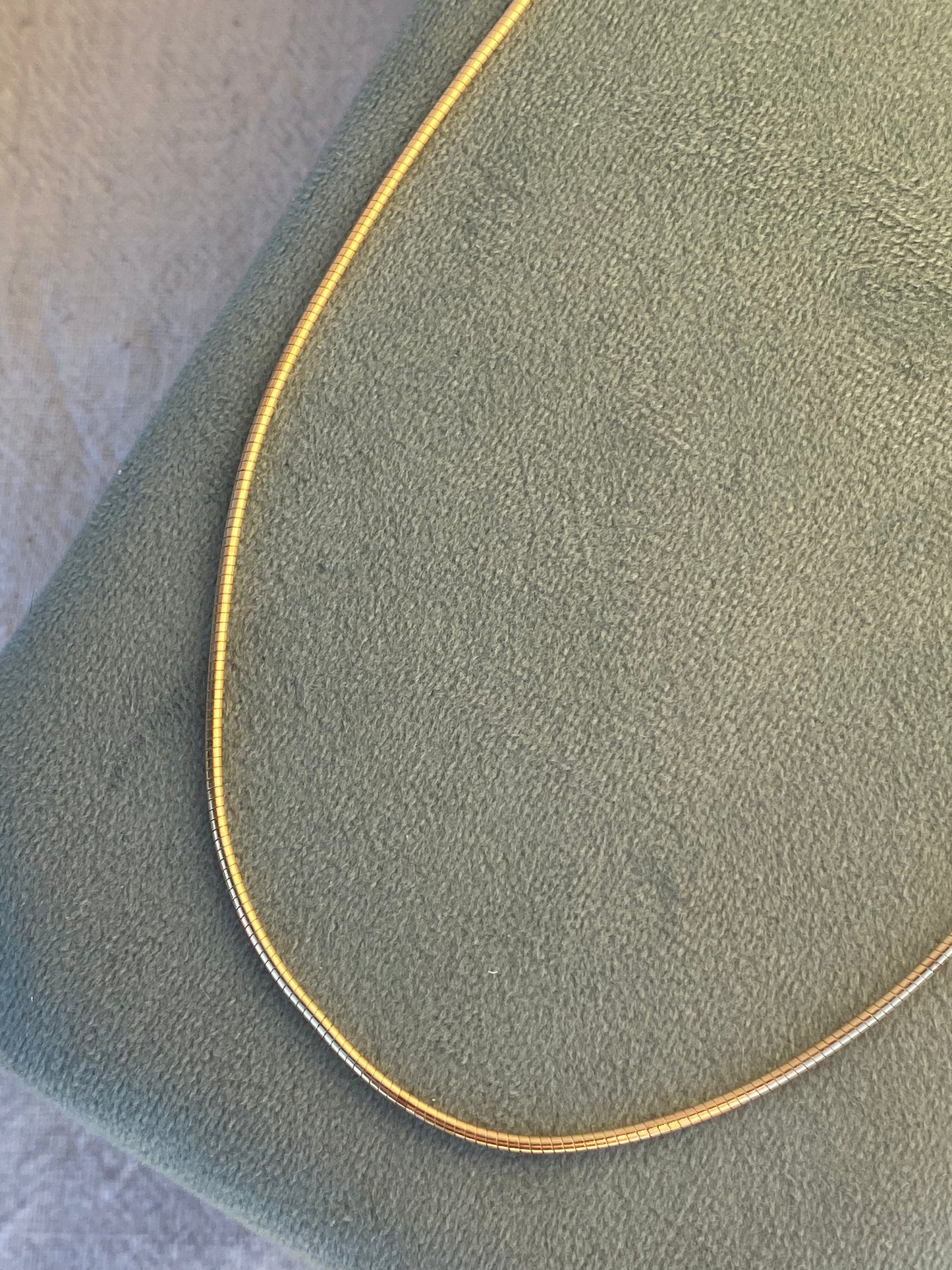 14kt 16" vintage omega